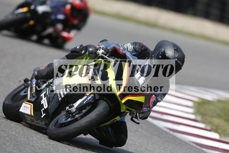 /Archiv-2025/49 26.08.2025 Cornu Master School ADR/blau-bleu/11